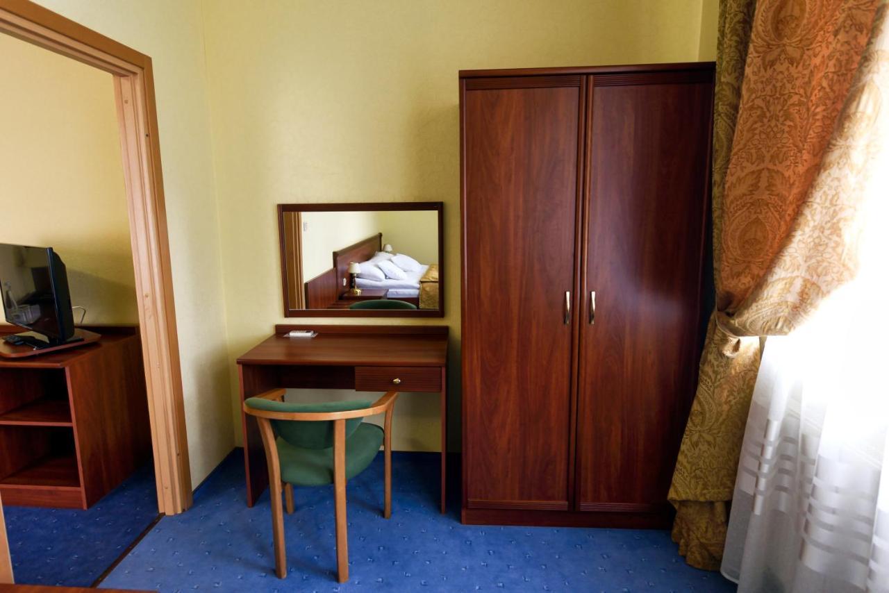 Zoloto Karpat Hotel Stryi Eksteriør billede